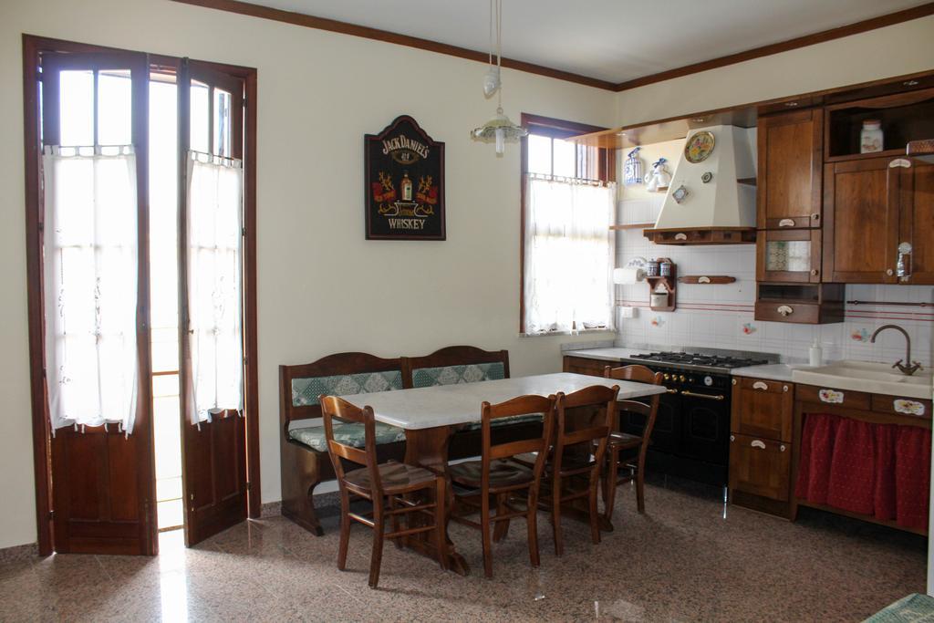 Casa Sanfaso' Avola Exterior foto